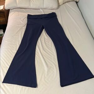 Navy Flared Yoga Pants